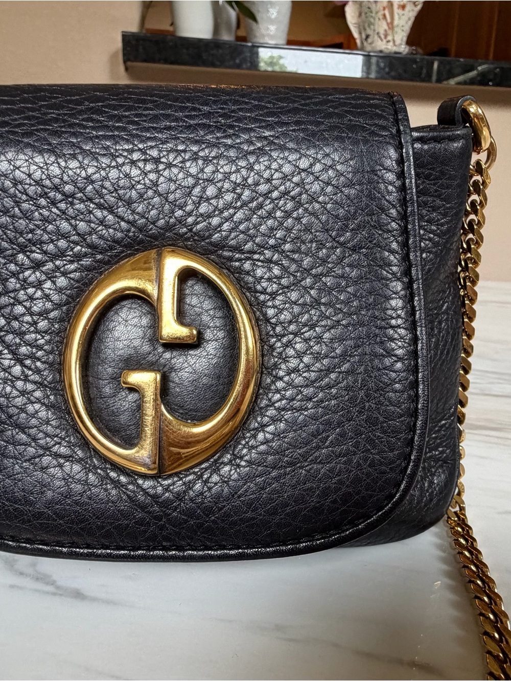 Gucci Black Pebbled Leather Crossbody with Gold GG Hardware - Picture 5 of 11